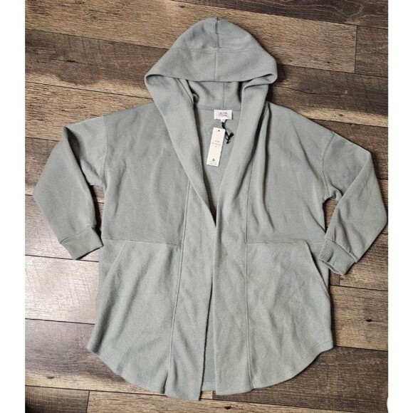 Olive and Oak NEW Anthropologie Lounge Set Medium - Picture 3 of 11